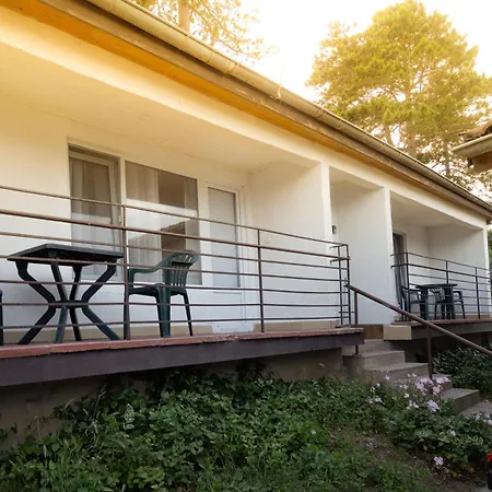 假日公园 Alexander 2*