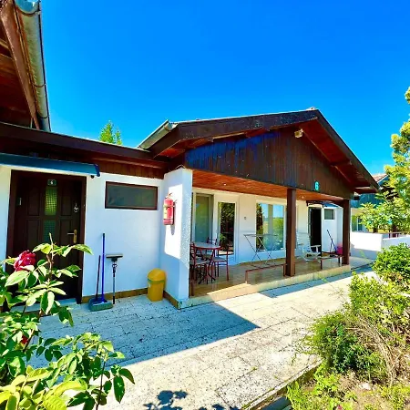 Alexander Holiday park 2*