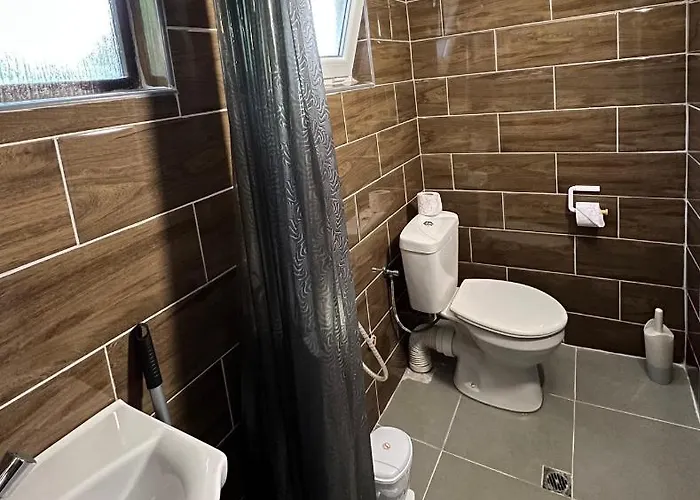 Üdülőpark Alexander 2*