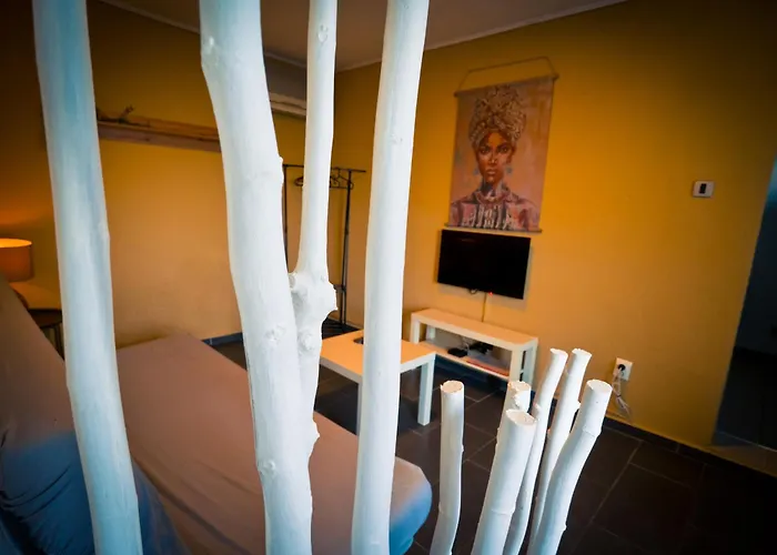 Alexander 2* Skorpilovci